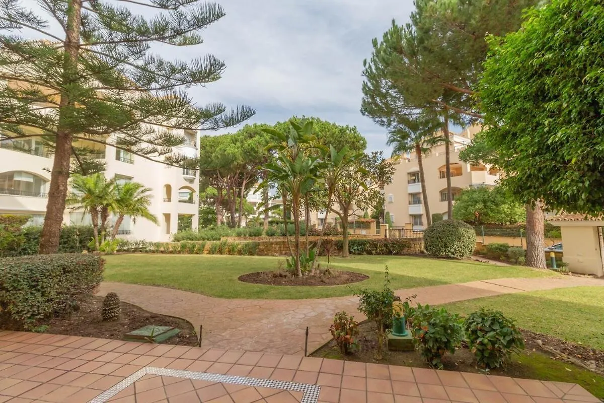 Hp103 - Spacious 2 Bed Ground Floor Marbella