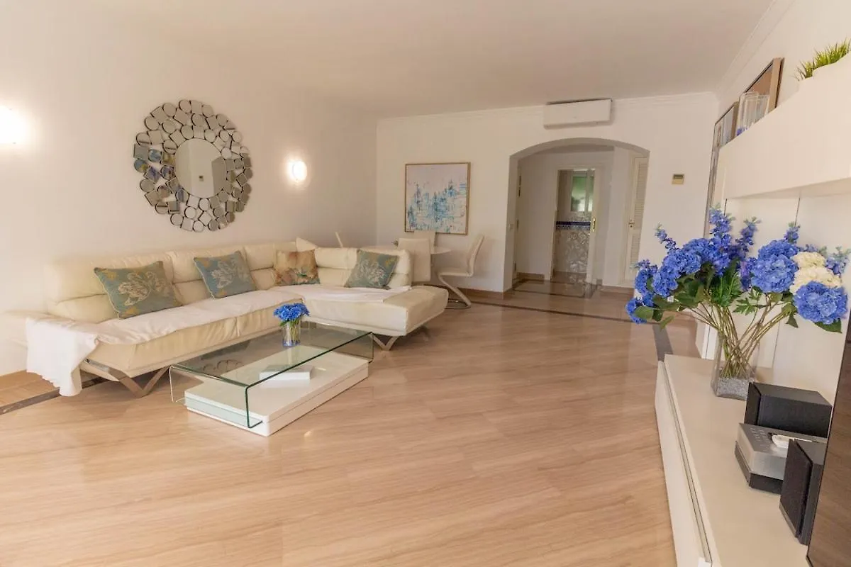 Hp103 - Spacious 2 Bed Ground Floor Marbella 0*,  España